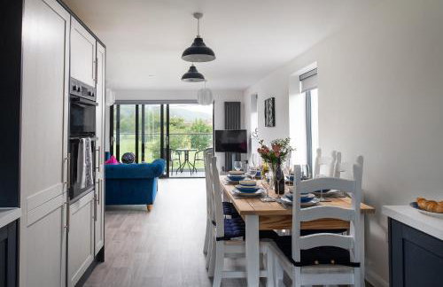 Spacious and modern family apartment, central and within walking distance to local amenities - Foto 11