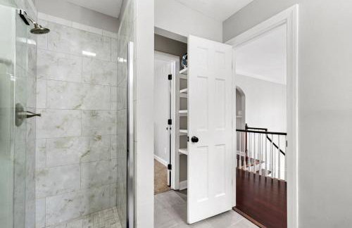 Mansion With Private Pool Basketball & Tennis courts - Foto 64