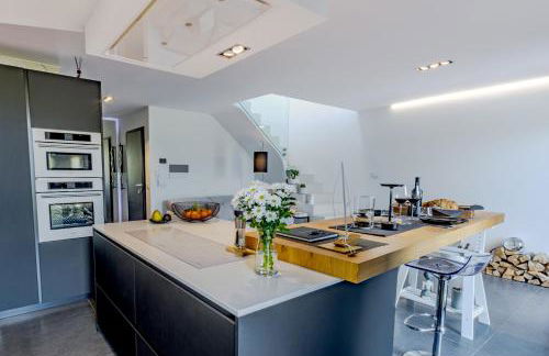 Incantevole vista dalle mura del castello. - Foto 3