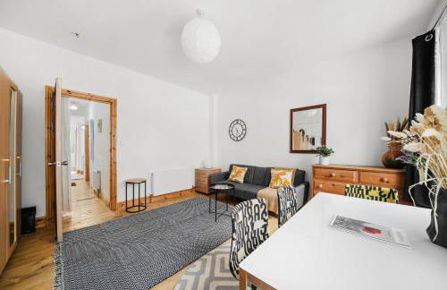 Famous Brick Lane - 1 Bed London Flat with Large Patio - Perfect for long stays - Foto 11