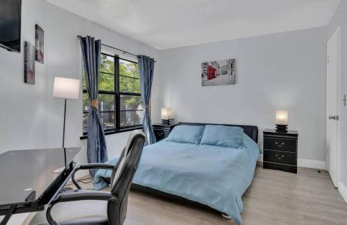 Cozy Golf Condo with 3 Pools, Gym and Just 15 Minutes to Airport - Foto 1