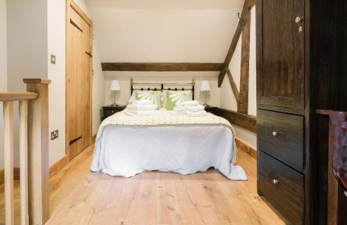 Woodpecker Loft at Millfields Farm Cottages - Photo 9