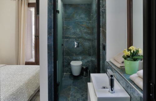 Klodian Suites - Photo 50