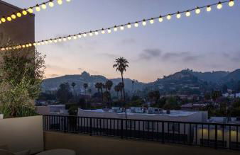 Snazzy 3BR Apt Hollywood with Pool & Spa - Foto 40