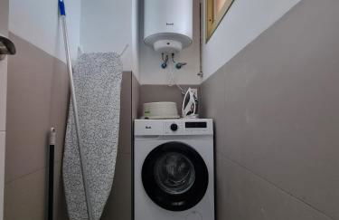 Two-Bedroom ,central,wifi,sea view - Photo 36