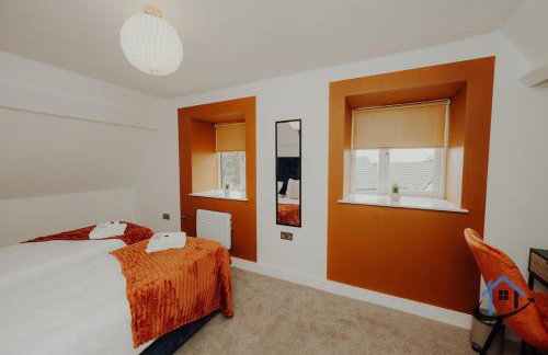 Apt 5 Manor House - 3 Bed 2 bathroom sleeps 5 parking wifi - Photo 11