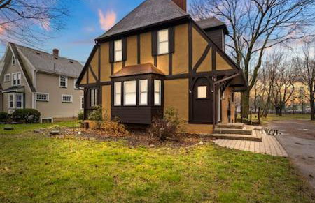 Rochester Gem: 3BR Near All! - Foto 1