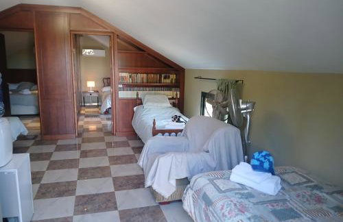 Spacious Garden Villa, private pool, huge grounds with orange trees - Foto 53