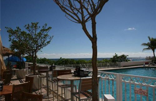 Oceanview on SAND located in Ocean Manor Resort Fort Lauderdale Beach 2 bed 2 bath spacious corner unit partial ocean view - Foto 57