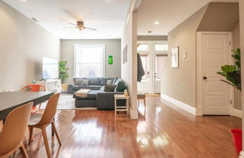 Lovely 4BR Shaw Family Home Garage ABODEbucks - Photo 7