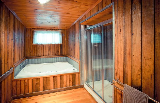 Sanctuary Park Cottages - Photo 40