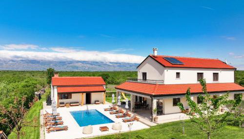 Villa Velebita with heated pool - Foto 2, Garden, sunbed, Garden view