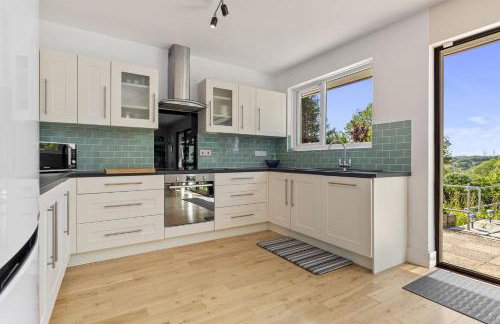 Urshalim - a beautifully positioned bungalow with open plan living - Foto 5