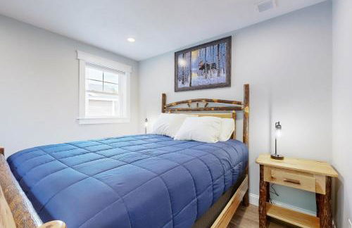 Hilltop Hideaway - Photo 22