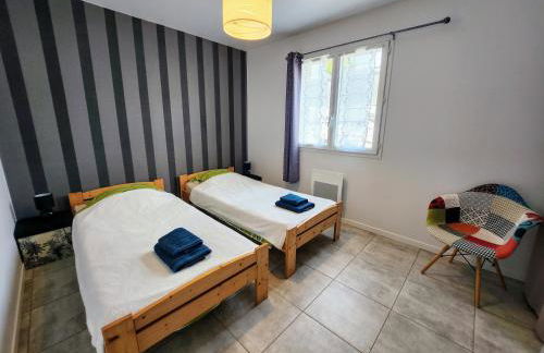 En Ardèche, maison de vacances l'Odyssée climatisée avec sa piscine privée et chauffée - Foto 20