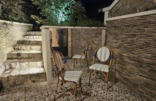 In city center and next to the train station - Foto 6