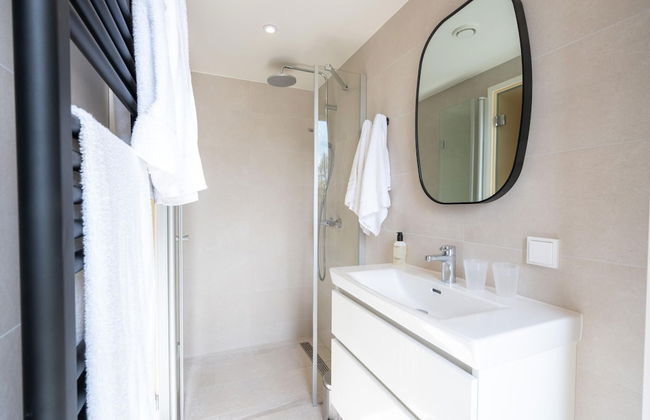 Luxury Villa With hot tub on the Horsterwold - Photo 7