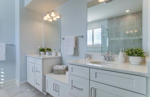 Modern and Spacious Home with Pool in Ocean View! - Foto 19