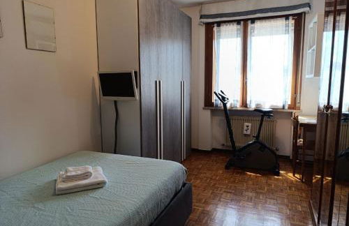 Three Rooms With Whirlpool Bath - Photo 24