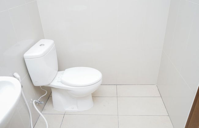 Homey and Comfy 1BR at M-Town Signature Apartment - Photo 10