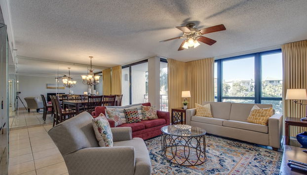 Enclave 202a 2 Bedroom Condo by RedAwning - Foto 2, Imagen principal