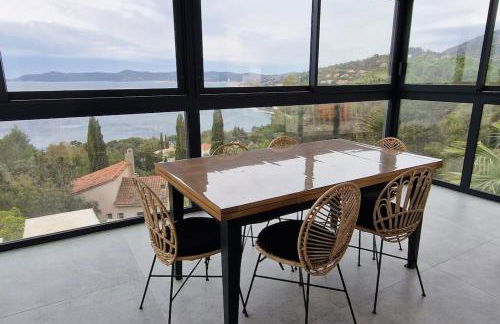 Splendide villa vue mer 180° à 500 m de la plage - Foto 23