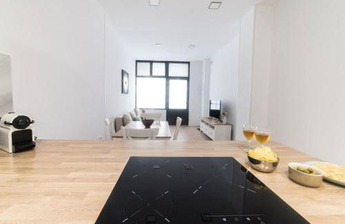 Moonkey - Apto. Albéniz, con acogedor patio - Photo 9