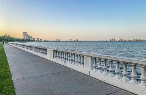 Cozy sanctuary minutes from the bay and beaches - Foto 39