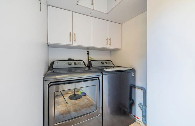 Urban 5BR Private Pool Getaway 10 Min- Bch - Foto 28