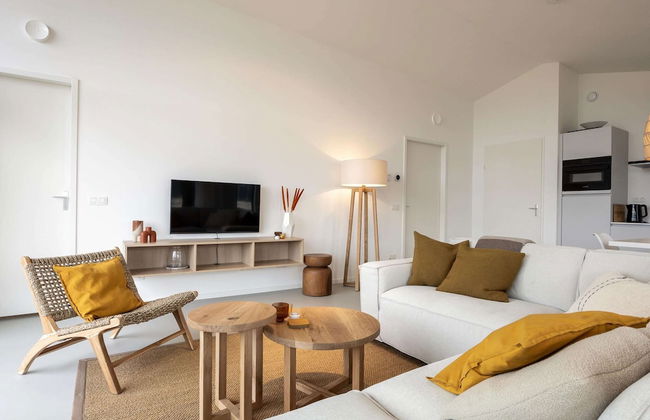 Cottage in Wissenkerke Near Nature Reserve - Photo 18