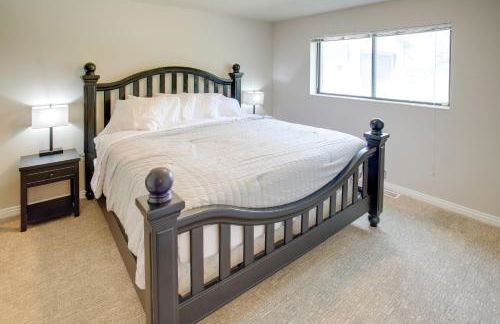 Hike, Golf, Ski and More Family Home in South Weber - Foto 20