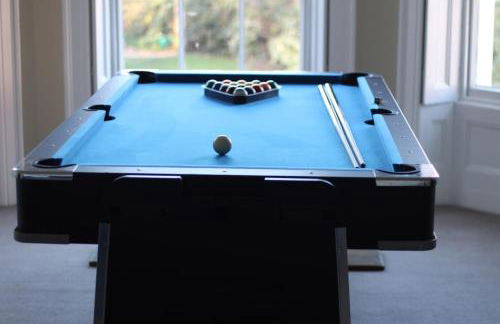 Perfect Family & Friends Home, Free Parking Security Onsite - Photo 37