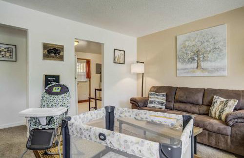 Alder Nest Cozy Retreat w Fire Pit & Workspace - Foto 9