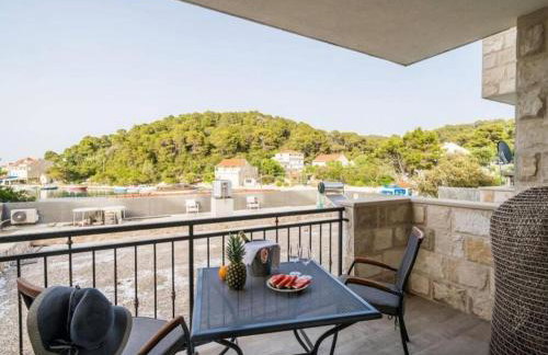 Family-friendly apartments with swimming pool Pomena, Mljet - 22317 - Photo 51