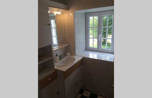 logement indépendant LE POULAILLER proche Guédelon - Foto 8