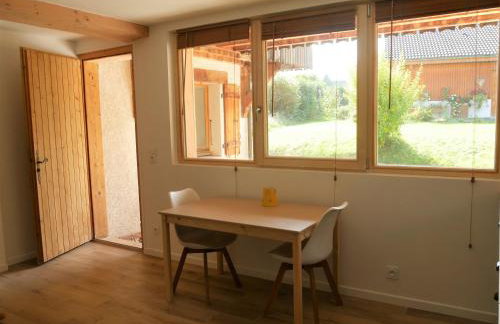 Studio 2 personnes - lumineux - Lac d'Annecy - Foto 2