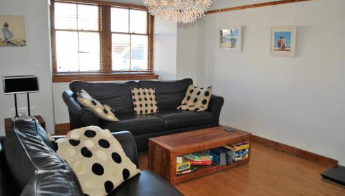 Sand And Sea Cottage- lovely family home Crail - Foto 3