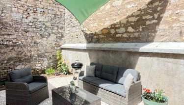 Le Ptit Gite de Chablis - Maison avec Cour en Centre-Ville - Foto 5