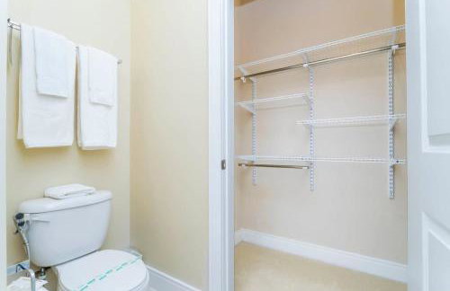 Stunning 4Bd Close to Disney @ Magic Village 7614 - Foto 86