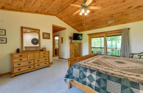 Almond Vacation Rental with Mountain Views! - Foto 15