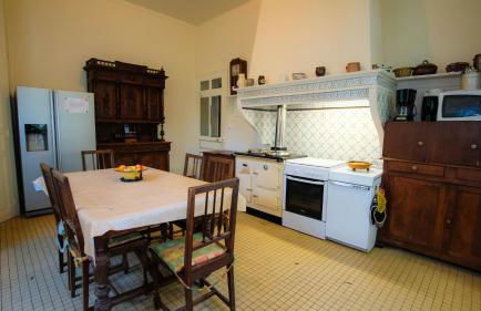 Private Castle with Park - Château Guillermo - Foto 6