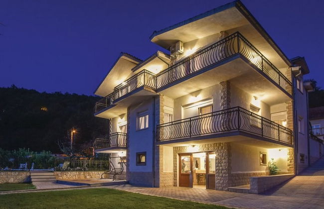 Serene Villa With Pool, Bbq, and Authentic Tavern Surrounded by Nature - Foto 19