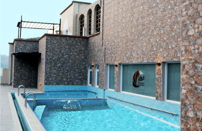 Pioneer Hotel Apartments - Photo 14