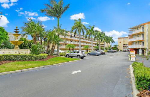 Beso Del Sol Beauty Studio Oasis in Dunedin 409 - Foto 16