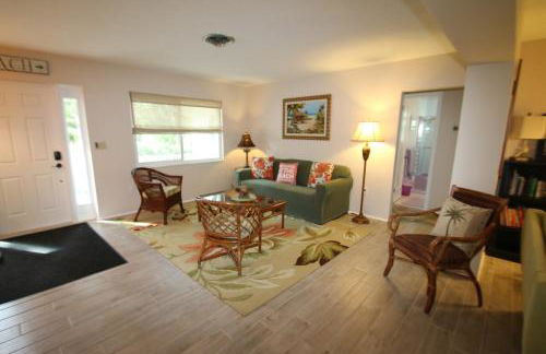 Tropical Beach House- 100 Steps to the Gulf! - Foto 22