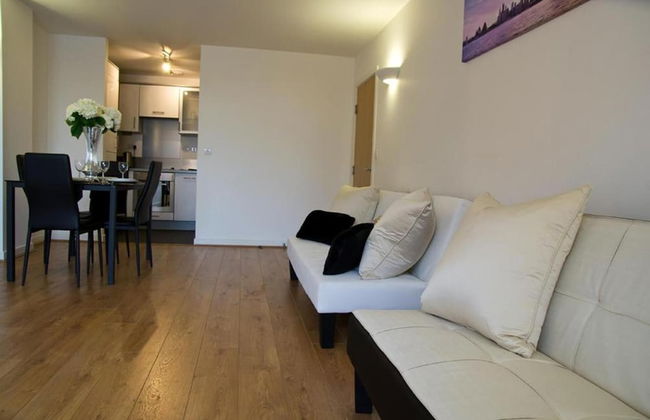 Impeccable 2-bed Apartment in Brentwood - Foto 7