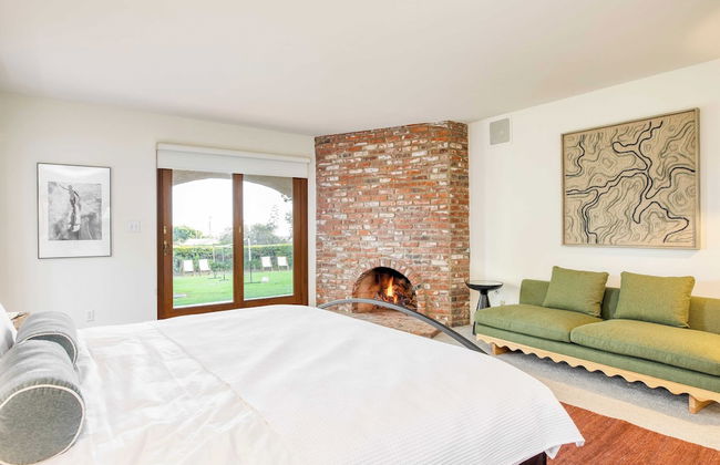 Dume Point by Avantstay Tennis + Pool in Malibu - Photo 18