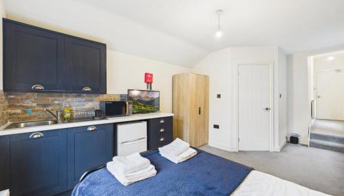 Stylish 6 Bed Apartment - Ideal for Contractors, Health Care workers - Peterborough - Foto 2