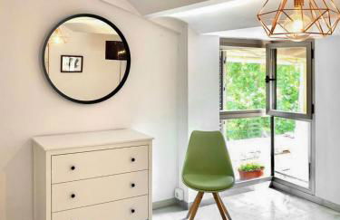 Charming 2 Bedroom Boutique Triplex Apartment with Private Terrace at Seville City Center by OCityzen - Foto 35