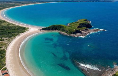 Paraíso em Cabo Frio - Casa em condomínio na praia do Peró - Foto 34
